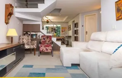 Sobrado para venda em hauer de 209.00m² com 4 quartos, 1 suite e 2 garagens