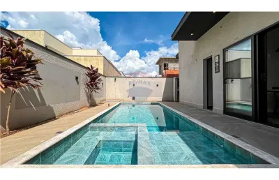 Casa de condomínio para venda em parque residencial terras de yucatan de 157.68m² com 3 quartos, 1 suite e 2 garagens