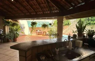 Casa para venda em ipanema de 229.00m² com 2 quartos, 2 suites e 2 garagens