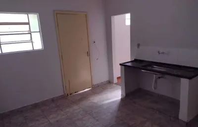 Casa para alugar em jardim toselar de 50.00m² com 2 quartos