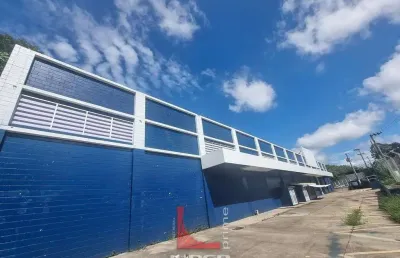 Galpão / depósito / armazém para alugar em matadouro de 2500.00m²