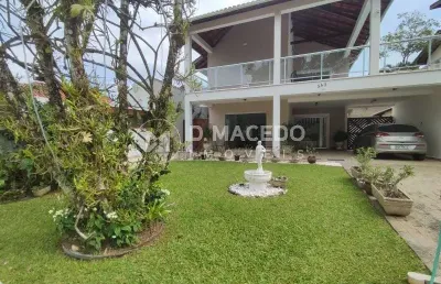 Casa para alugar em condominio lagoinha de 354.00m² com 4 quartos, 4 suites e 4 garagens