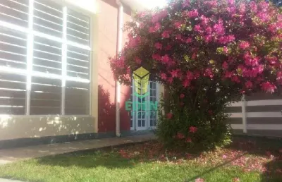 Casa para venda em jardim faculdade de 220.00m² com 4 quartos, 1 suite e 3 garagens