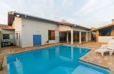 Casa para alugar em nova piracicaba de 450.00m² com 5 quartos, 4 suites e 4 garagens