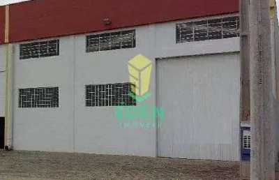 Galpão / depósito / armazém para alugar em vila martins de 750.00m²