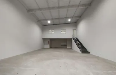 Galpão / depósito / armazém para alugar em loteamento são francisco de 228.00m² com 3 garagens