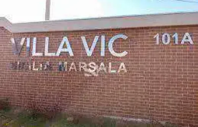 Apartamento para venda em villa vic de 52.00m² com 2 quartos e 2 garagens