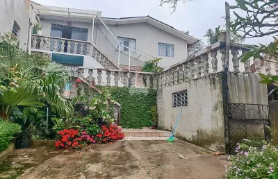Casa para venda em santa cândida de 80.00m² com 3 quartos e 3 garagens