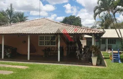 Fazenda / sítio para venda e aluguel em jardim botânico de 1840.00m² com 3 quartos, 2 suites e 5 garagens