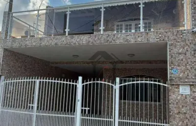 Casa para alugar em jardim carolina de 178.00m² com 3 quartos e 2 garagens