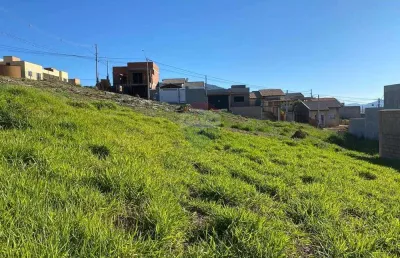 Terreno à venda na Rua Zequinha Renzo, 27, Monte Belo, Águas de Lindóia