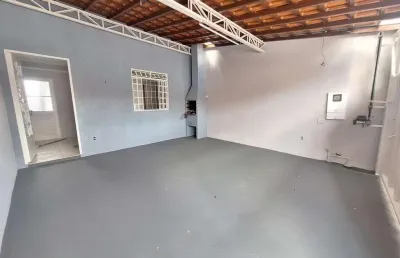 Casa para alugar em edson jorge júnior de 160.00m² com 2 quartos, 1 suite e 2 garagens