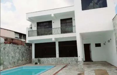 Sobrado para alugar em vila diniz de 270.00m² com 3 quartos, 1 suite e 5 garagens