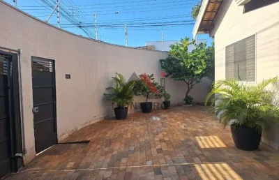 Casa para venda em parque gramado ii de 137.00m² com 2 quartos, 1 suite e 3 garagens