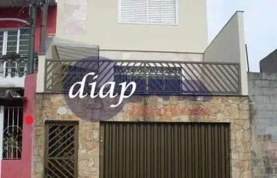 Excelente sobrado na vila constança  com 4 dormitórios, sendo 1 suíte, cozinha com armários embutidos, sala dois ambientes, sacada, 3 banheiros, quint