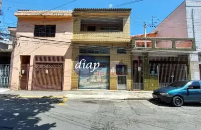 Sobrado próximo ao largo da vila alpina - sp em ótimo local, transportes, comércios, escolas, a 5 minutos de distância. são 2 quartos interno + 1 quar