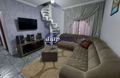 Ótima oportunidade!!! excelente imóvel no parque marajoara com 2 ótimas casas. no piso superior com 2 dormitórios, sendo 1 suíte, cozinha, sala, 1 ban