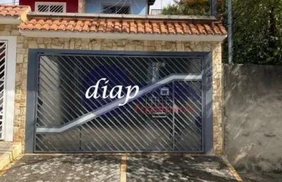 Sobrado a venda na vila constança. são 4 dormitórios sendo 1 suíte, sala, banheiros, lavanderia, corredor lateral, churrasqueira e 4 vagas de garagem.