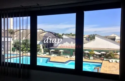 Linda sala comercial consultório no edifício fabio borges com 49 metros quadrados, reformada com lindos armários planejados, 1 bancada, preparada para