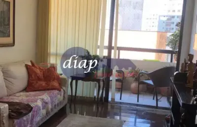 Belíssimo apartamento no condomínio villa carolina com 4 dormitórios, sendo 1 suíte com banheira e com sacada, banheiro social, lavabo e banheiro de s