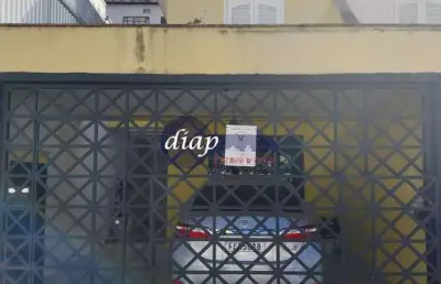 Lindo sobrado 3 dorm, 2 vagas, churrasqueira na região do anália franco