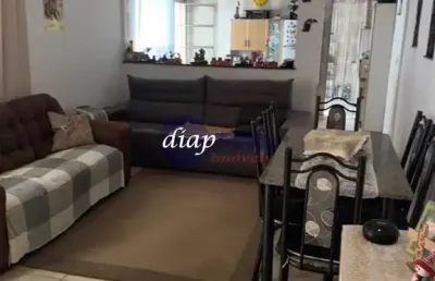 Excelente imóvel para renda na cidade patriarca com 2 casas, sendo uma com 2 dormitórios, 1 banheiro, 1 lavabo, sala de estar, sala de jantar, varanda