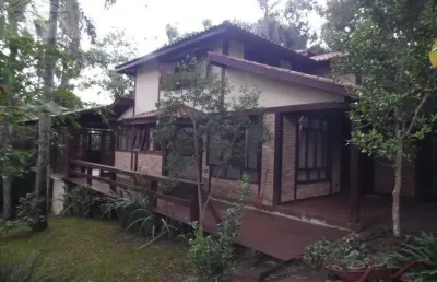 Casa a venda na serra da cantareira-sp: 4 quartos, 4 suítes, 3 salas, 6 banheiros, 2 vagas - 300m² à venda em mairiporã-sp!