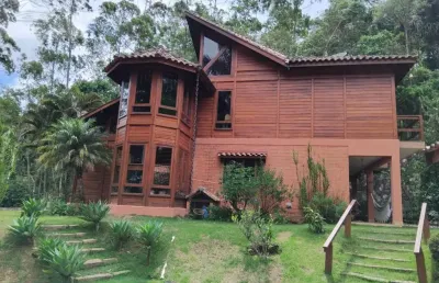 Casa no refúgio da serra: 3 quartos, 1 suite, 3 salas, 4 banheiros, 4 vagas, 334 m² - serra da cantareira-sp
