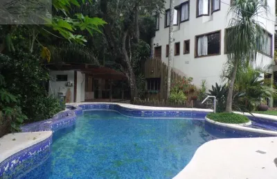 Casa para locação no parque petrópolis paulista, serra da cantareira-sp: 4 quartos, 4 suítes, 3 salas, 6 banheiros, 4 vagas, 473m².