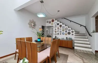 Casa com 3 quartos à venda na Rua Luís Fiorotti, Olímpico, São Caetano do Sul