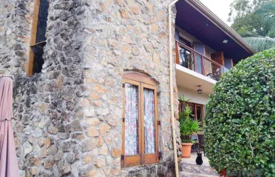 Casa com 4 dormitórios à venda, no clube da montanha - atibaia/sp - ca5096