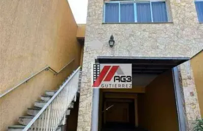 Sobrado de 4 dormitórios, suíte, edícula, quintal com churrasqueira e cinco vagas de garagem na freguesia do ó