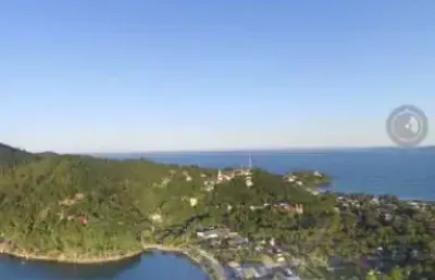 Magnífico terreno de 5.374m²  com vista espetacular para 4 praias , perto do centro de ubatuba
