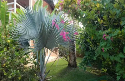 Linda casa em condomínio de 365m², com 3 dormitórios sendo 1 suíte na praia das toninhas !