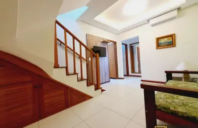 Linda cobertura duplex mobiliada, 165m², 3 suítes, terraço gourmet e lazer no condomínio