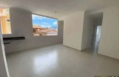 Apartamento recém entregue com 3 dormitórios (1 suiíte) e área de lazer com vista panorâmica do mar.