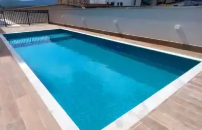 Cobertura com 140 metros 3 suítes localizada no centro de ubatuba