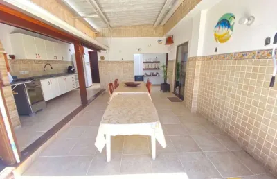 Cobertura praia grande - 3 suítes , a 100 m2 do mar