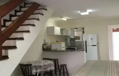 Casa em condomínio fechado com 3 quartos à venda na Praia Grande, Ubatuba 