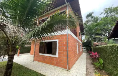 Casa em condominio na ressaca terreno de 450 metros e 220 e construção.