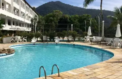 Apartamento com 02 dormitórios, sendo 01 suíte, em empreendimento com lazer completo ! e vista para o mar.