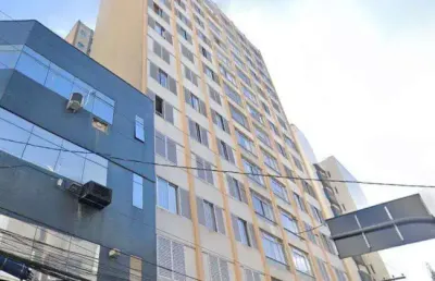 Excelente apartamento para quem busca conforto, praticidade e uma localização privilegiada! localizado no coração do centro da cidade, oferecendo fácil acesso a uma ampla gama de serviços, transporte 