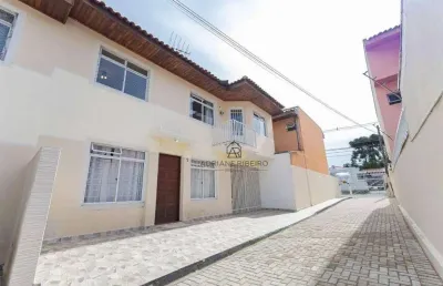 Sobrado de 3 quartos está no bairro portão em condomínio fechado