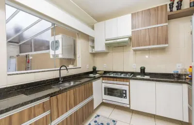 Casa com 3 quartos à venda na Rua Professor João Duck Filho, 311, Xaxim, Curitiba