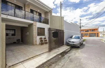 Casa com 3 quartos à venda na Rua da Lua, 180, Sítio Cercado, Curitiba