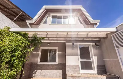Sobrado duplex, 4 quartos, 2 vagas de garagem, bairro alto, curitiba/pr