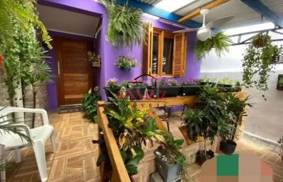 Casa com 3 quartos à venda na rua dorival leivas, 360, hípica, porto alegre por r$ 180.000