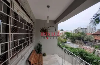 Casa com 3 quartos à venda na rua doutor mário totta, 1533, tristeza, porto alegre por r$ 850.000