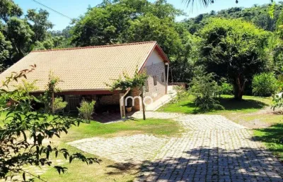 Bela chácara para venda no caxambu  4.700m²  terreno  200m² construído - pomar, bosque e rio , paz e tranquilidade pertinho da cidade !!!