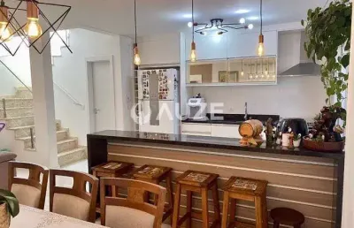 Magnífico sobrado triplex com enorme cobertura e linda vista, ensolarado em condomínio em ótima loc